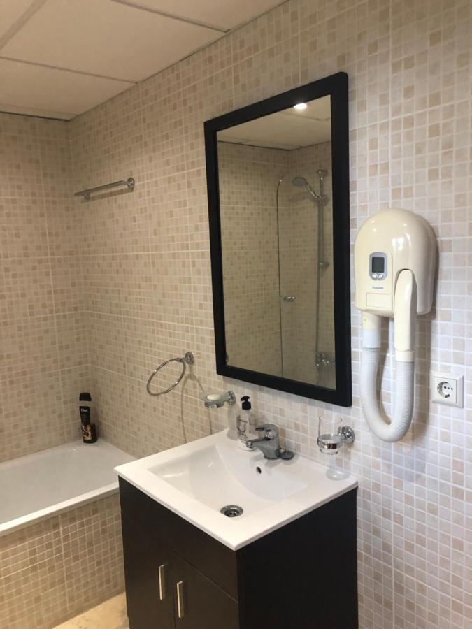 Fantastico Apartamento Con Vistas Al Mar Zona Club La Costa Castillo Fuengirola Exterior foto
